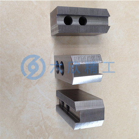 億川油壓卡盤軟爪